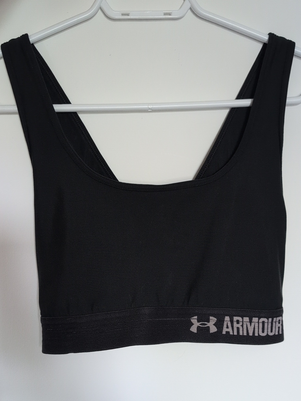 Under Armour Black Logo Elastic Band Sports Bra Medium